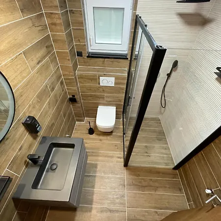 Mariva - 21 * ماكارسكا